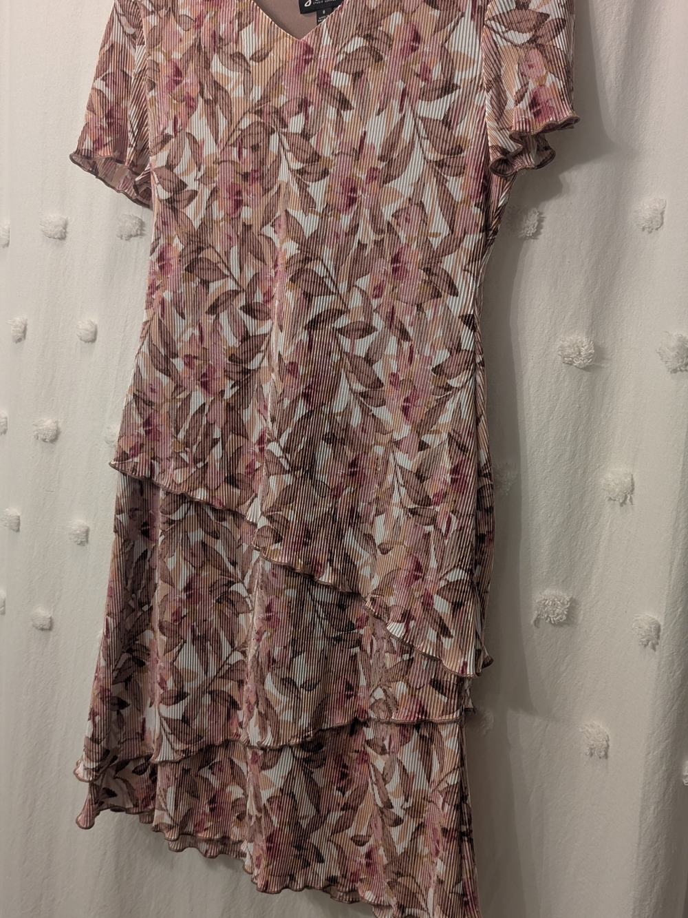 Floral Tiered V-Neck Dress in Pink and Brown